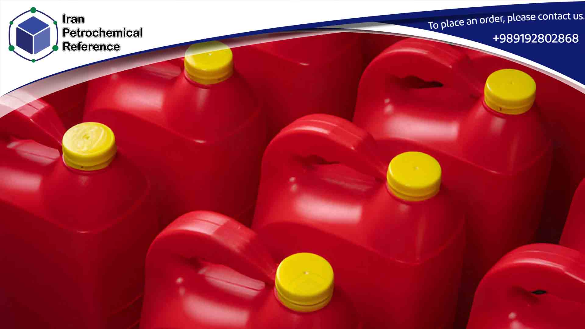 Red polyethylene 0035 containers for motor oil